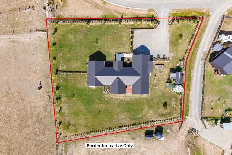 Photo of property in 25 Hallfield Drive, Ohoka, Kaiapoi, 7692