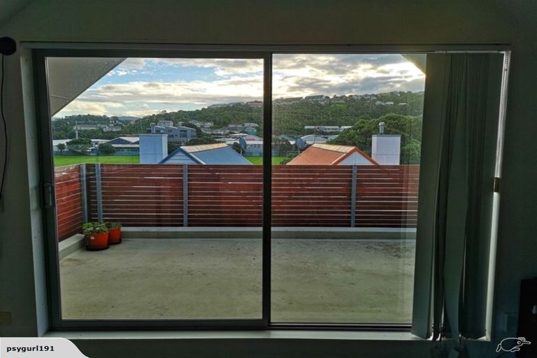 Photo of property in 2/63 Darlington Road, Miramar, Wellington, 6022