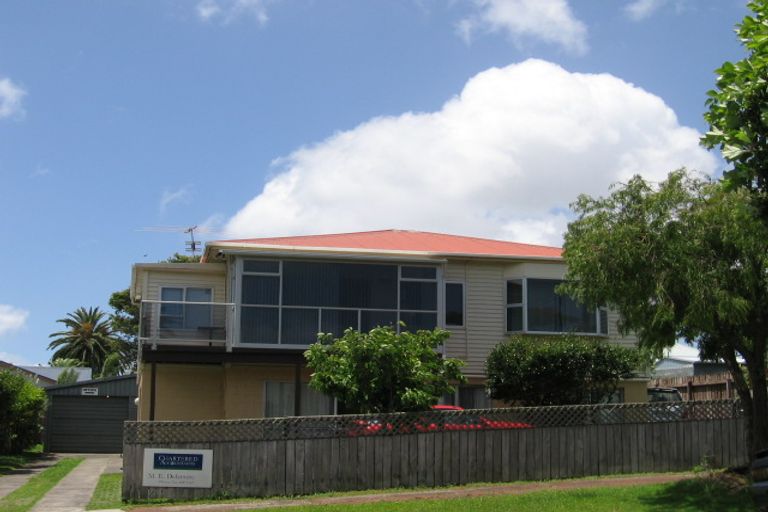 Photo of property in 20 Donegal Street, Avondale, Auckland, 0600