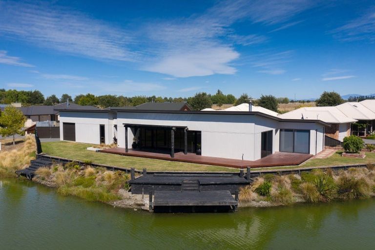 Photo of property in 8 Halston Close, Huntingdon, Ashburton, 7774