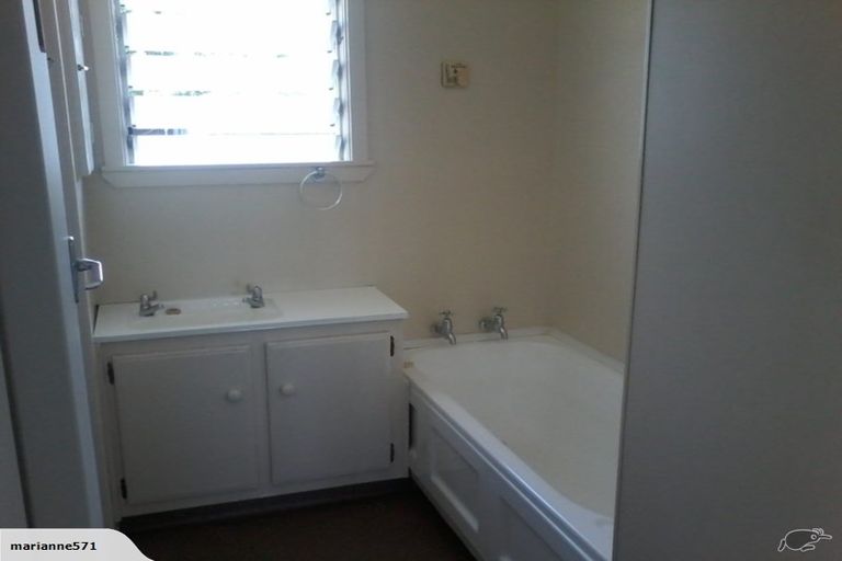 Photo of property in 30c Iwa Street, Mapua, 7005