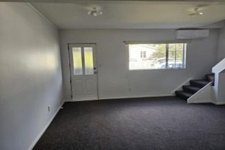 Photo of property in 96a Rangituhi Crescent, Takapuwahia, Porirua, 5022