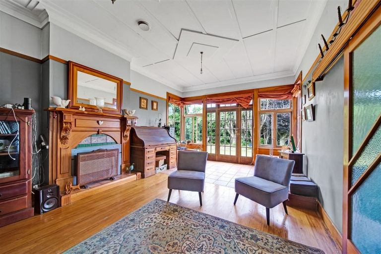 Photo of property in 35 Kauae Street, Manaia, 4612