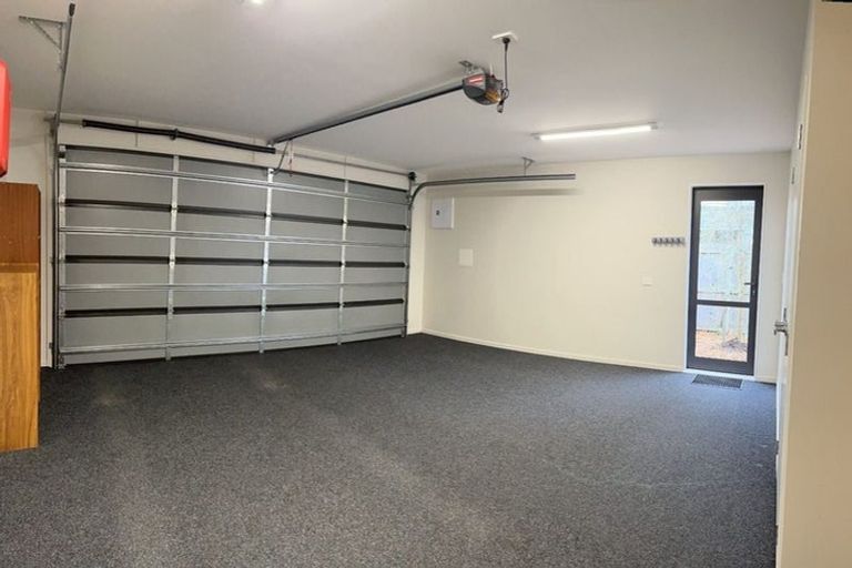 Photo of property in 12 Mangatiti Street, Papakura, 2110