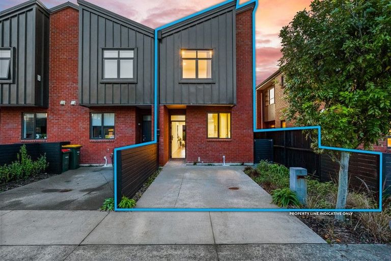 Photo of property in 6 Whakatere Lane, Hobsonville, Auckland, 0616