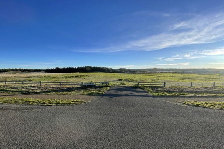 Photo of property in 18 Truebridge Drive, Waitarere, Levin, 5510