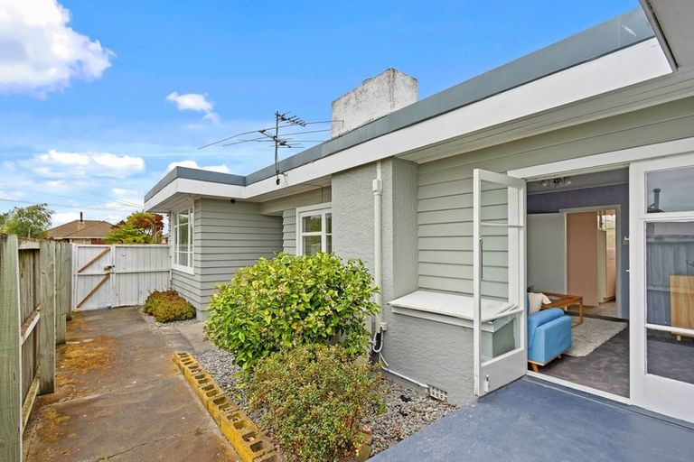 Photo of property in 103 Bassett Street, Burwood, Christchurch, 8083