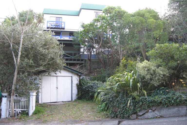 Photo of property in 8 Thompson Road, Bluff Hill, Napier, 4110