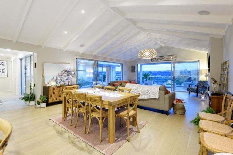 Photo of property in 7 Broadwater Close, Pyes Pa, Tauranga, 3112