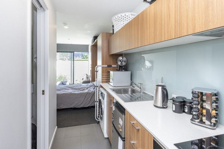 Photo of property in 2/341 Madras Street, Christchurch Central, Christchurch, 8013