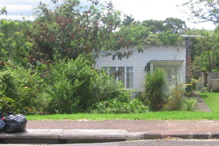 Photo of property in 22 Saint Leonards Road, Devonport, Auckland, 0624
