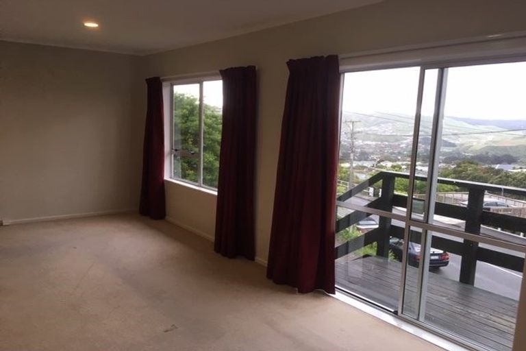 Photo of property in 1/236 Helston Road, Paparangi, Wellington, 6037