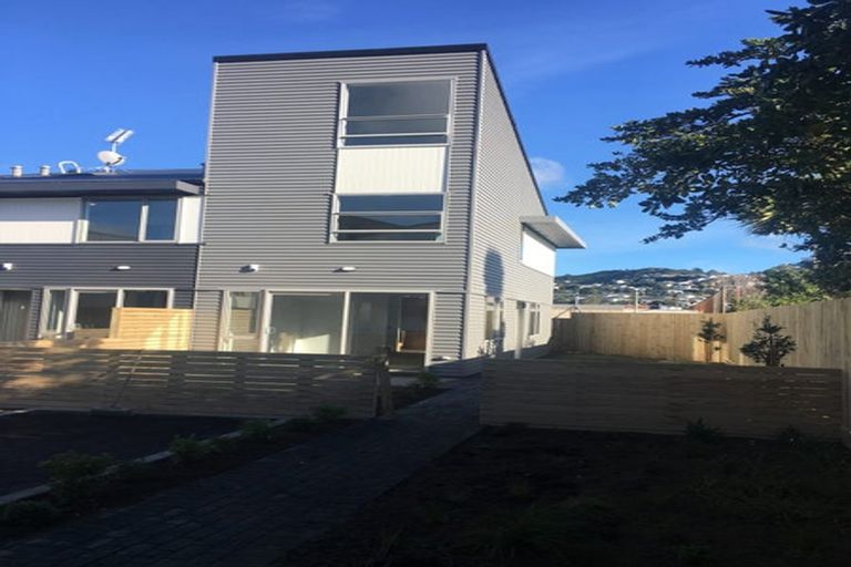 Photo of property in 9/36 Tacy Street, Kilbirnie, Wellington, 6022