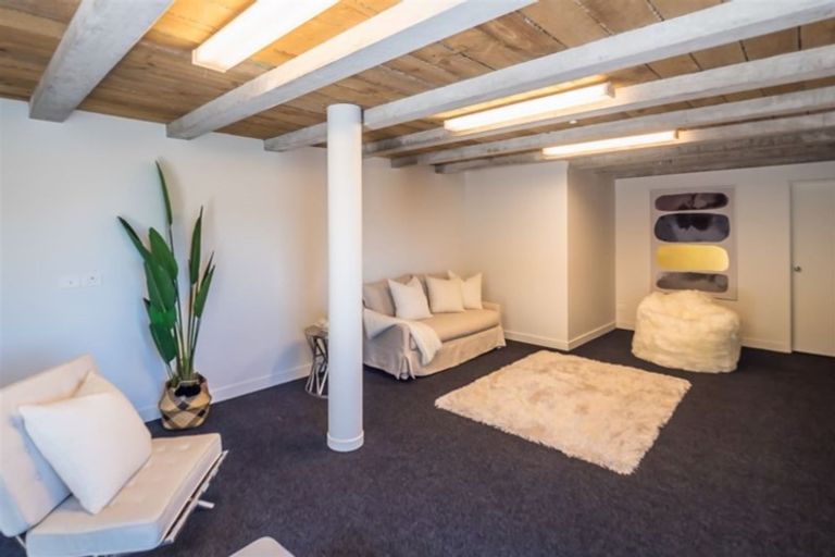 Photo of property in 46 Tuawera Terrace, Clifton, Christchurch, 8081