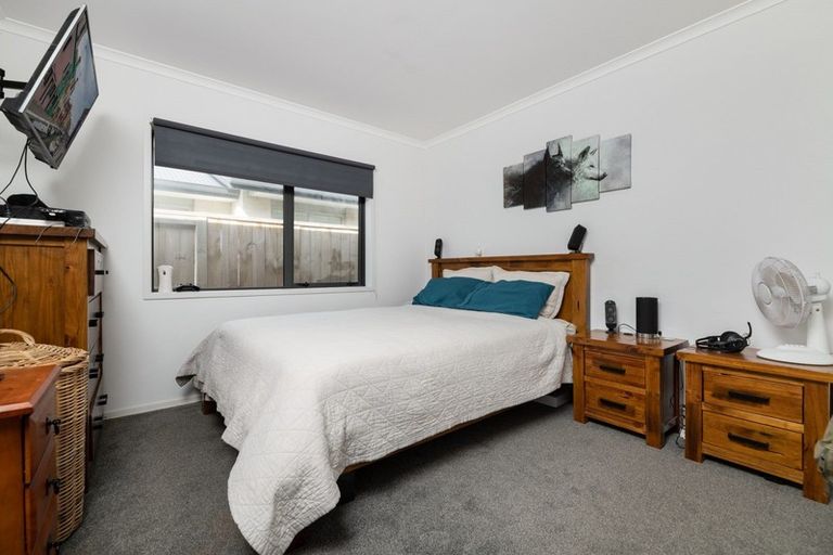 Photo of property in 130 Puhirake Crescent, Pyes Pa, Tauranga, 3112