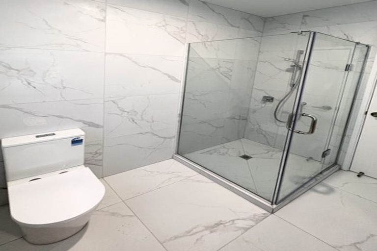 Photo of property in 6 Pohewa Road, Silverdale, 0932