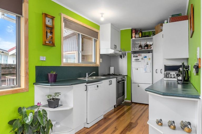 Photo of property in 9 Mahana Road, St Andrews, Hamilton, 3200