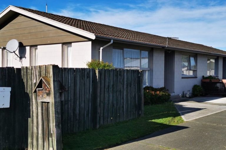 Photo of property in 1/4 Taranui Place, Bromley, Christchurch, 8062