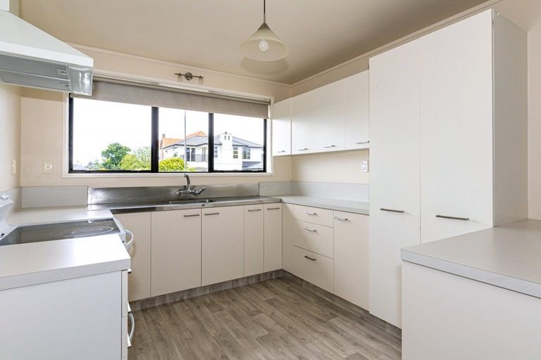 Photo of property in 1/42 Selwyn Street, Maori Hill, Timaru, 7910