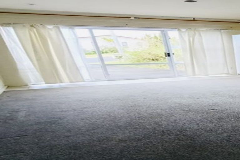 Photo of property in 94 Langana Avenue, Browns Bay, Auckland, 0630