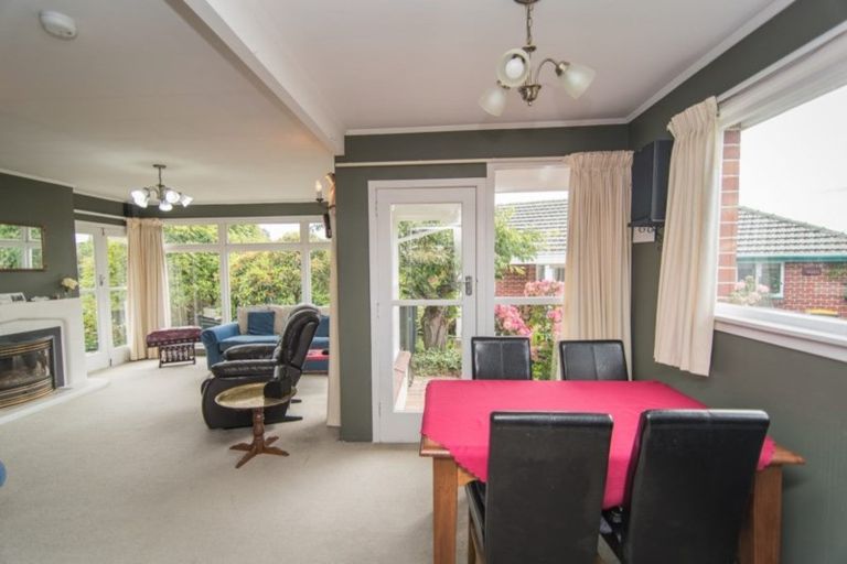 Photo of property in 228 Douglas Street, Highfield, Timaru, 7910