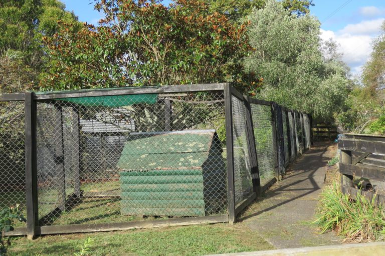 Photo of property in 1218 Great South Road, Runciman, Drury, 2578