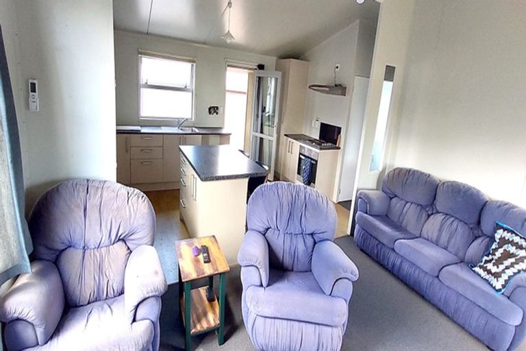 Photo of property in 2 Guthrie Court, Bulls, 4818