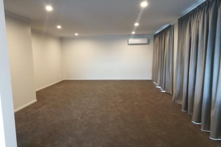 Photo of property in 15 Taffe Crescent, Pyes Pa, Tauranga, 3112