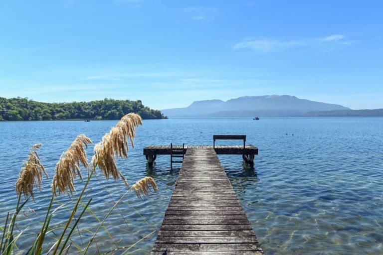 Photo of property in 47 Spencer Road, Lake Tarawera, Rotorua, 3076