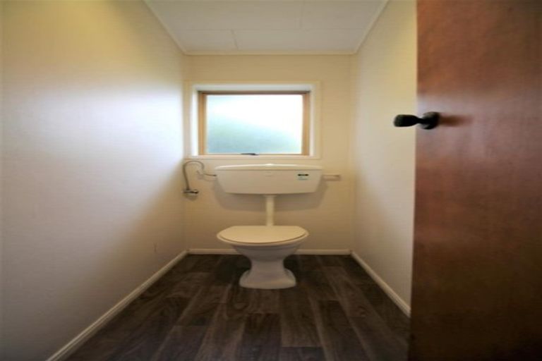 Photo of property in 1/42 Kohinoor Avenue, Mangere, Auckland, 2022