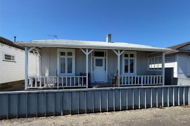 Photo of property in 598 Ferguson Street, Terrace End, Palmerston North, 4410