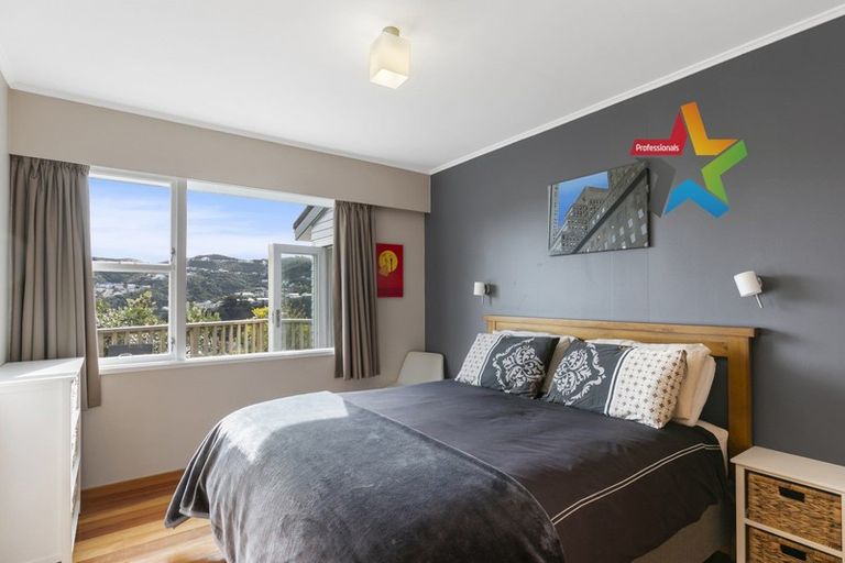 Photo of property in 80 Collier Avenue, Karori, Wellington, 6012