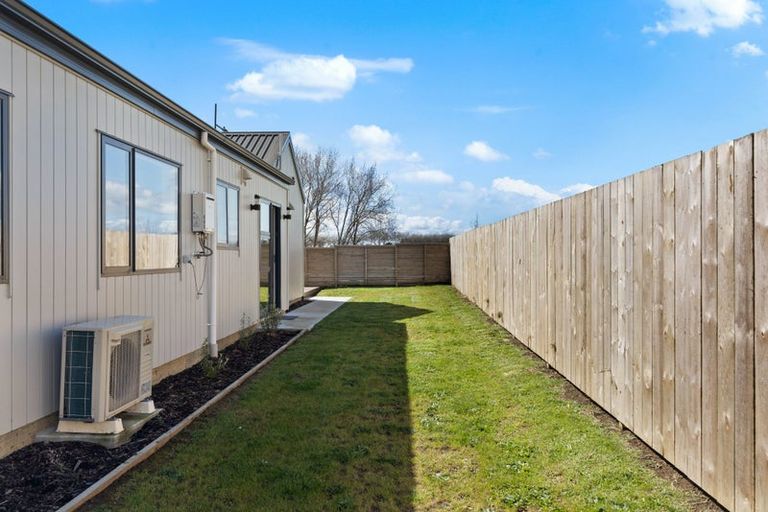 Photo of property in 1 Kentucky Blue Road, Karaka, 2580