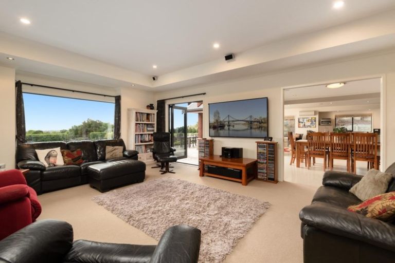 Photo of property in 29 Riverstone Drive, Welcome Bay, Tauranga, 3112