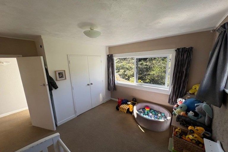 Photo of property in 95 Mangakura Road, Helensville, 0800