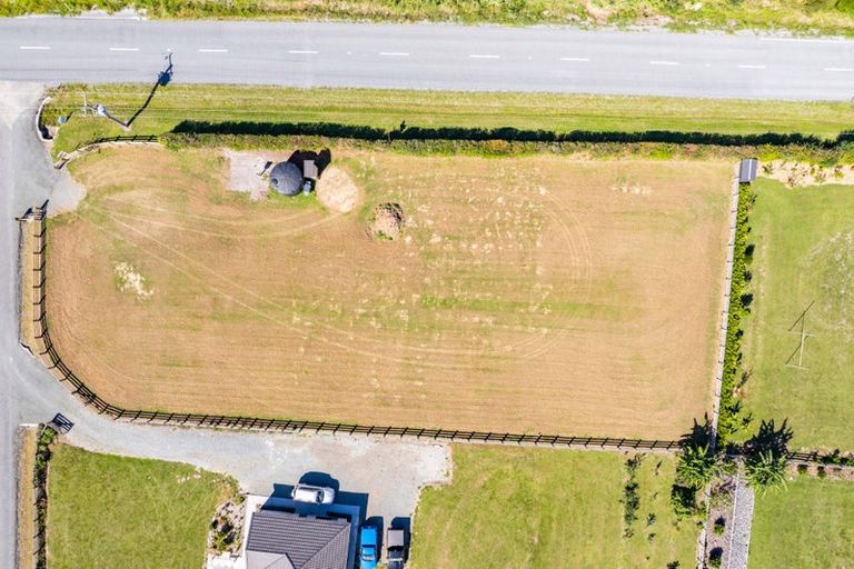 Photo of property in 1 Layci Lane, Waipu, 0582