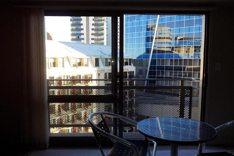 Photo of property in 1 Emily Place, Bellevue, Tauranga, 3110