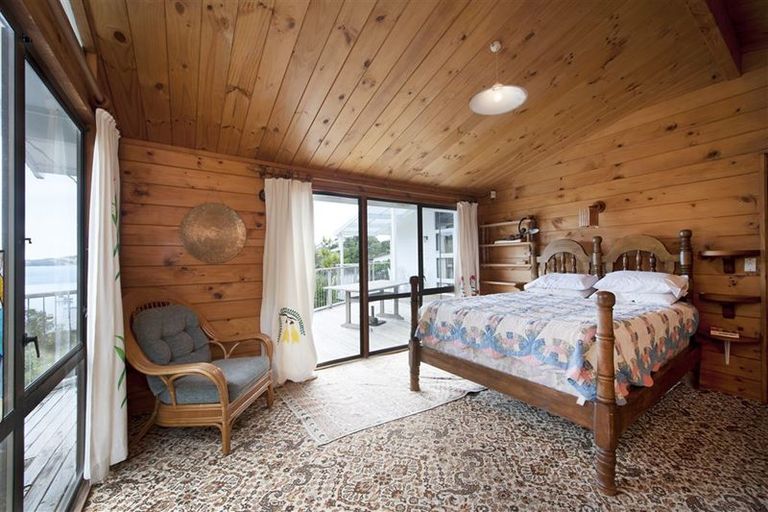 Photo of property in 419 Manawaora Road, Parekura Bay, Russell, 0184