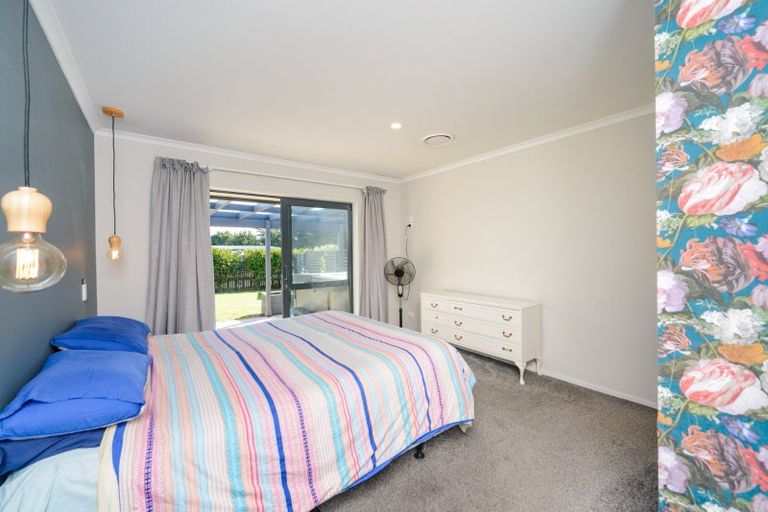Photo of property in 39 Barling Street, Himatangi Beach, Foxton, 4891