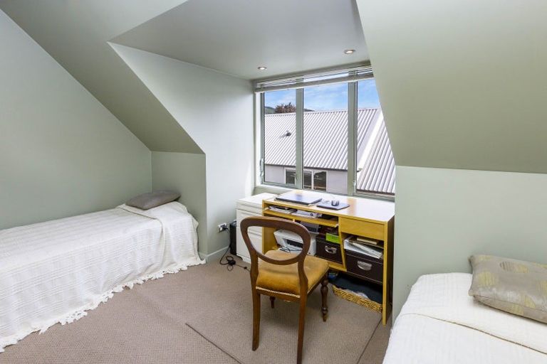 Photo of property in 2a Vernon Grove, Brown Owl, Upper Hutt, 5018