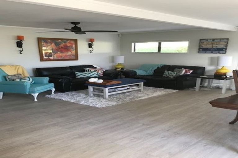 Photo of property in 5 Oneroa Road, Russell, 0202