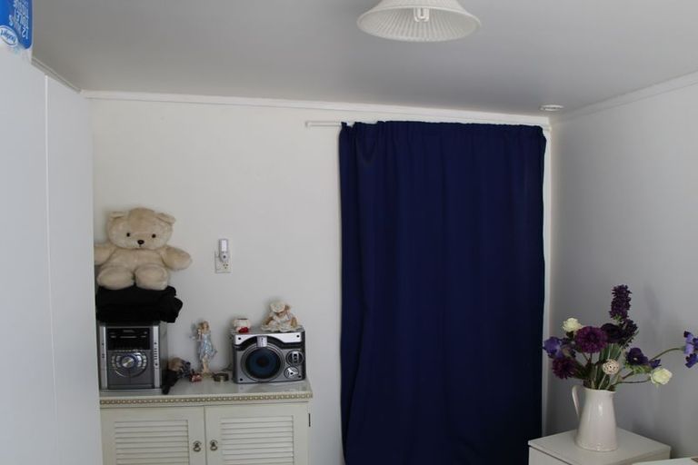 Photo of property in 75 Stratford Drive, Cable Bay, 0420