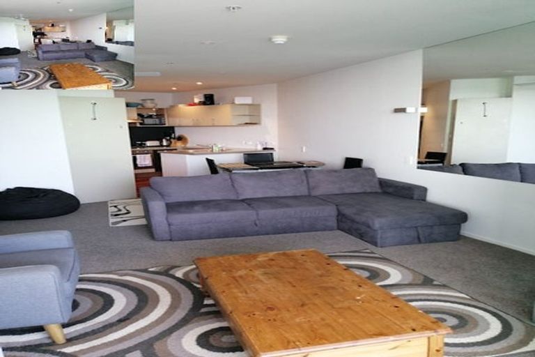 Photo of property in 1105/11 Tamariki Avenue, Kelston, Auckland, 0602