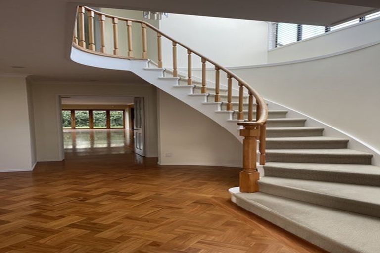 Photo of property in 5 Tiri Road, Takapuna, Auckland, 0620