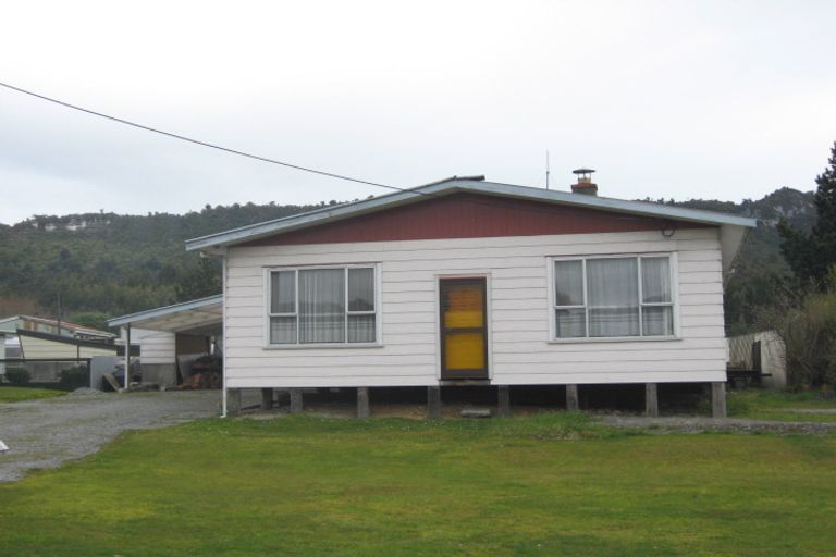 Photo of property in 43 Ranfurly Street, Runanga, 7803