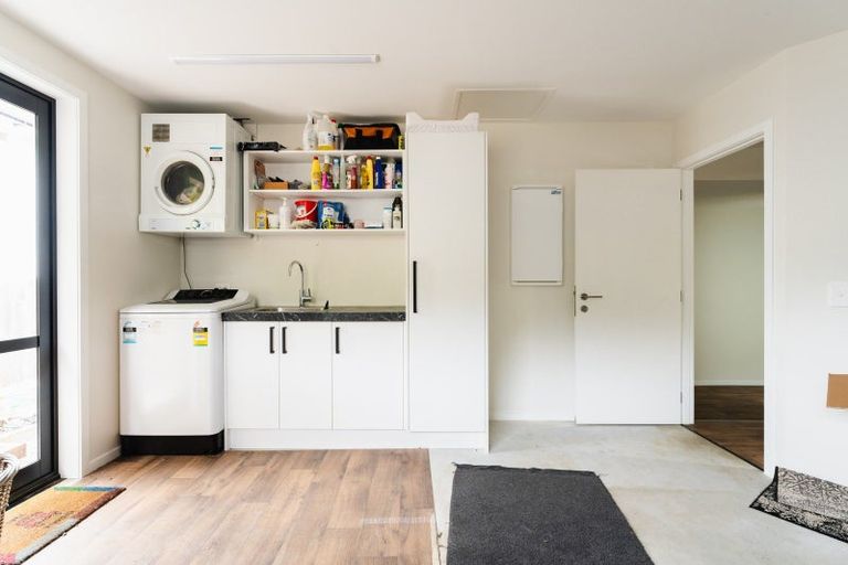 Photo of property in 86 Main South Road, Green Island, Dunedin, 9018