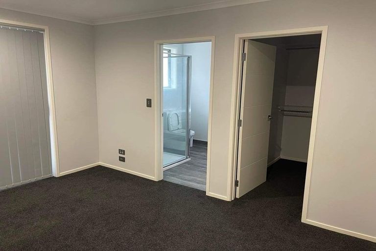 Photo of property in 17 Gibboney Place, Pokeno, 2402