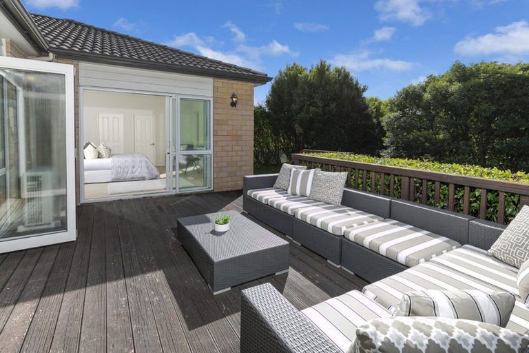 Photo of property in 6 Mural Place, Greenhithe, Auckland, 0632