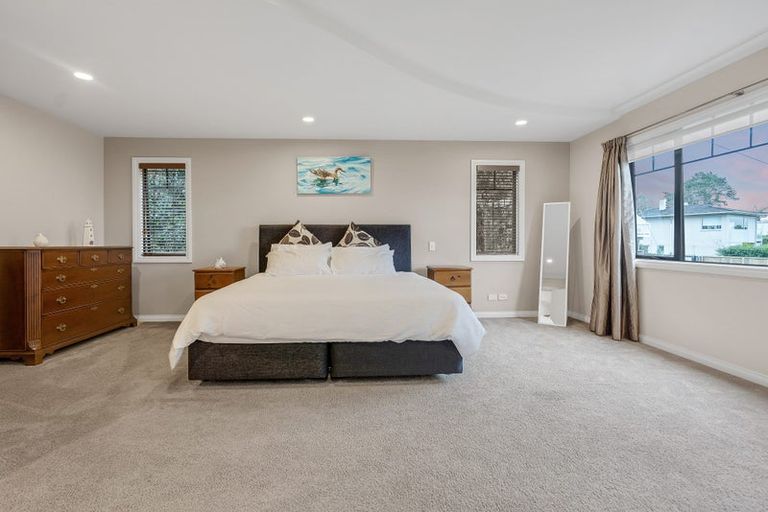 Photo of property in 241 East Coast Road, Mairangi Bay, Auckland, 0630