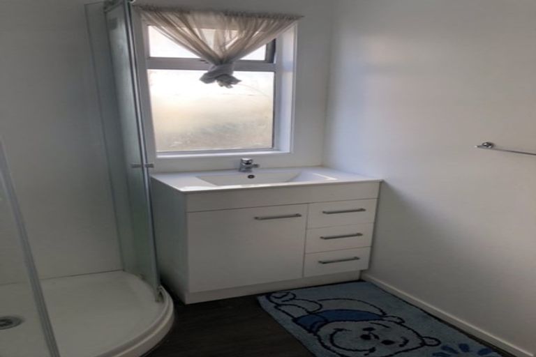 Photo of property in 58a Browns Road, Manurewa, Auckland, 2102